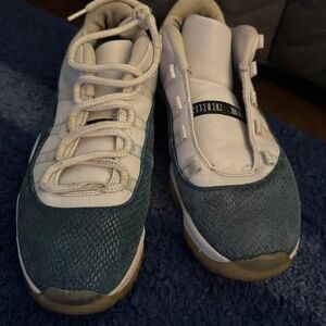 Nike Air Jordan 11 Retro Low Blue Snakeskin Men 11